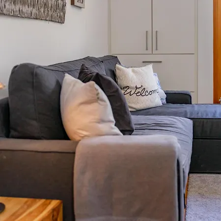 Urslauquelle 公寓 *